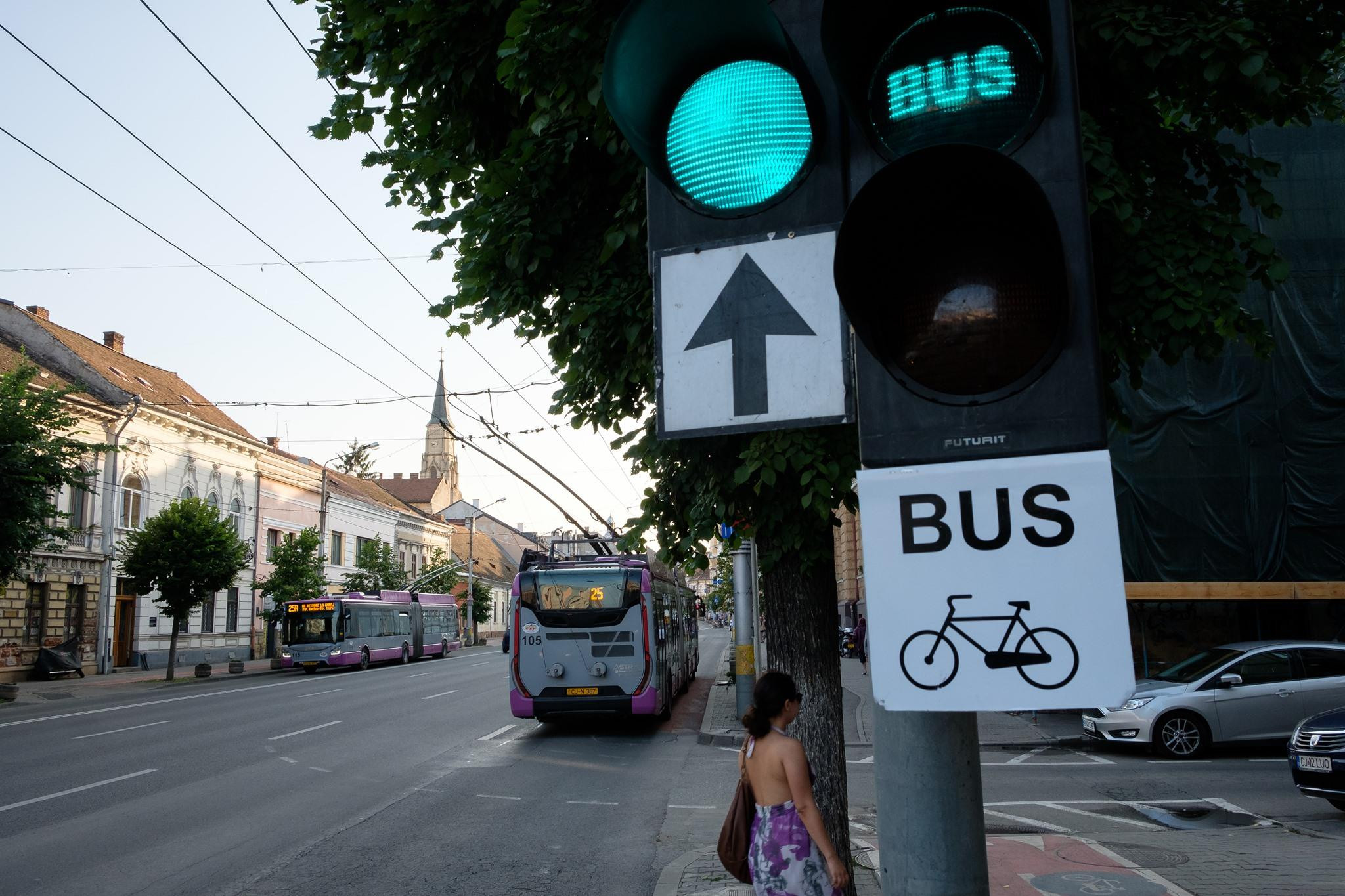 Taxisok is használhatják a buszsávokat Kolozsváron