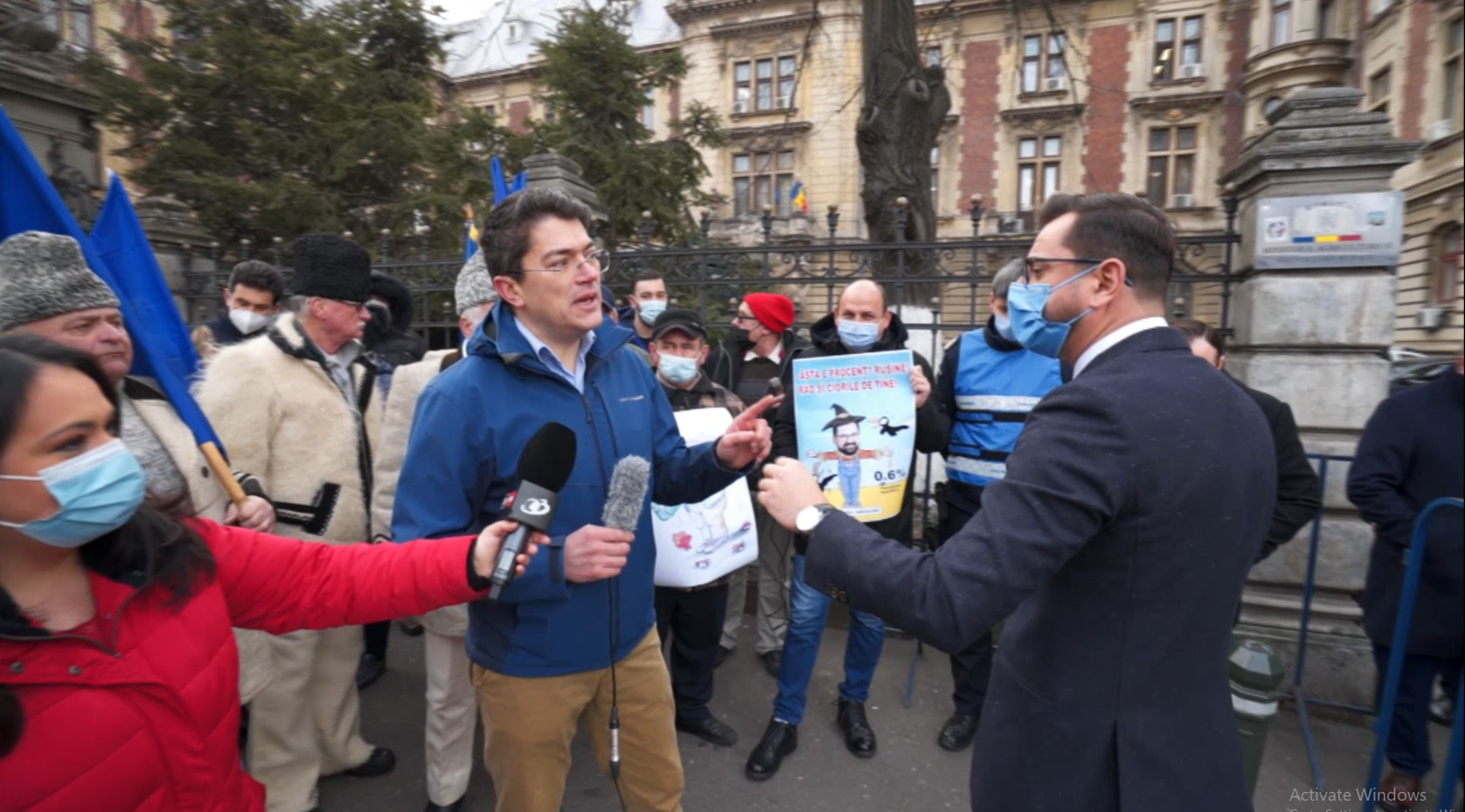 Nyolcszor több pénz sertésekre, szárnyasokra mint az erdőkre