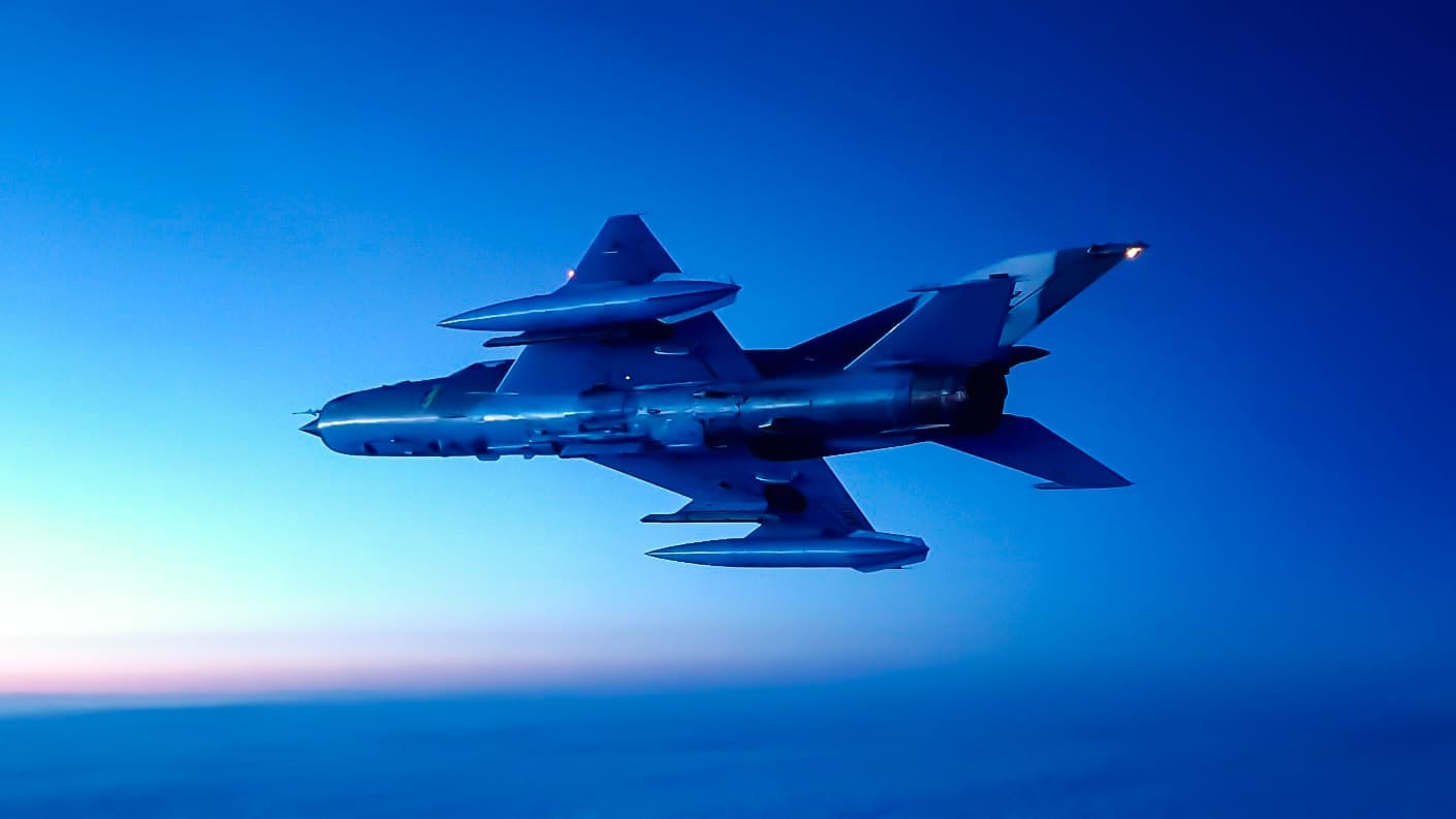 Védelmi miniszter: kizárt, hogy a háborúnak köze lenne a MiG lezuhanásához
