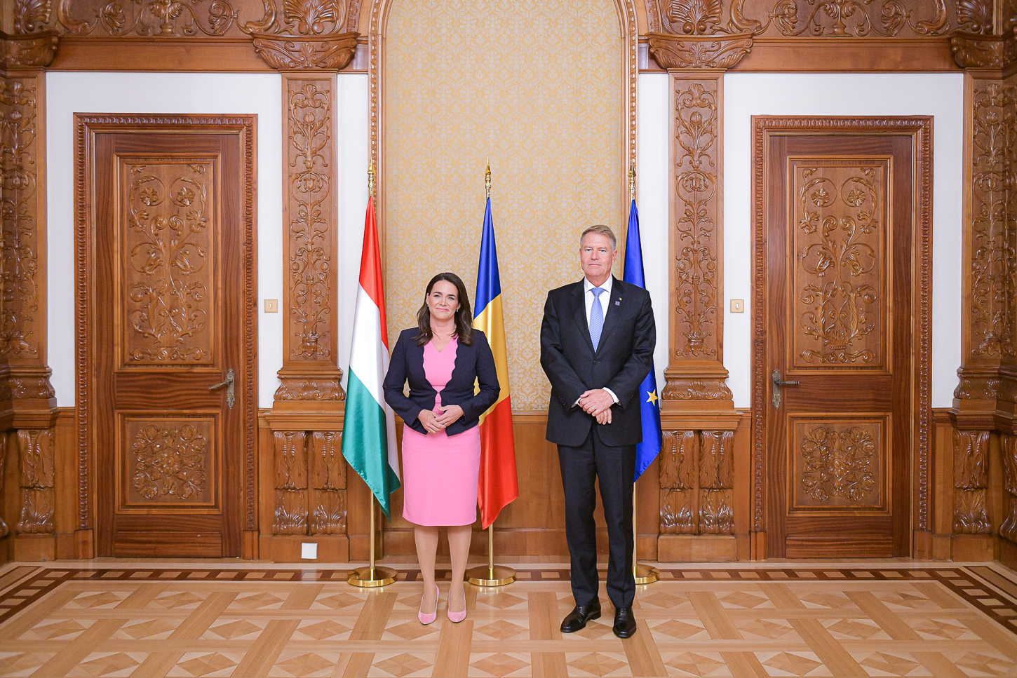 Novák Katalin és Klaus Iohannis Bukarestben tárgyalt