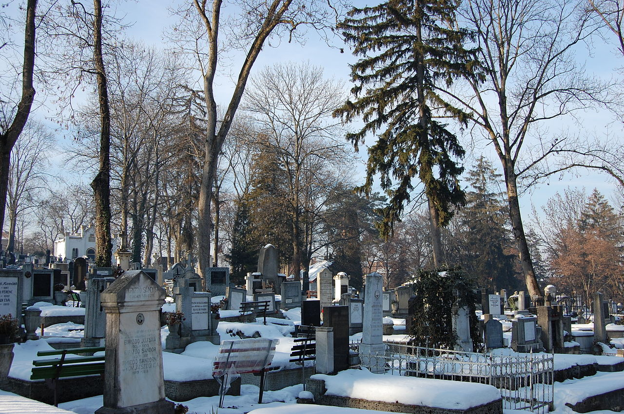 Sírhelyek megváltása a Házsongárdi temetőben – bosszankodások helyett hogyanok, mikéntek