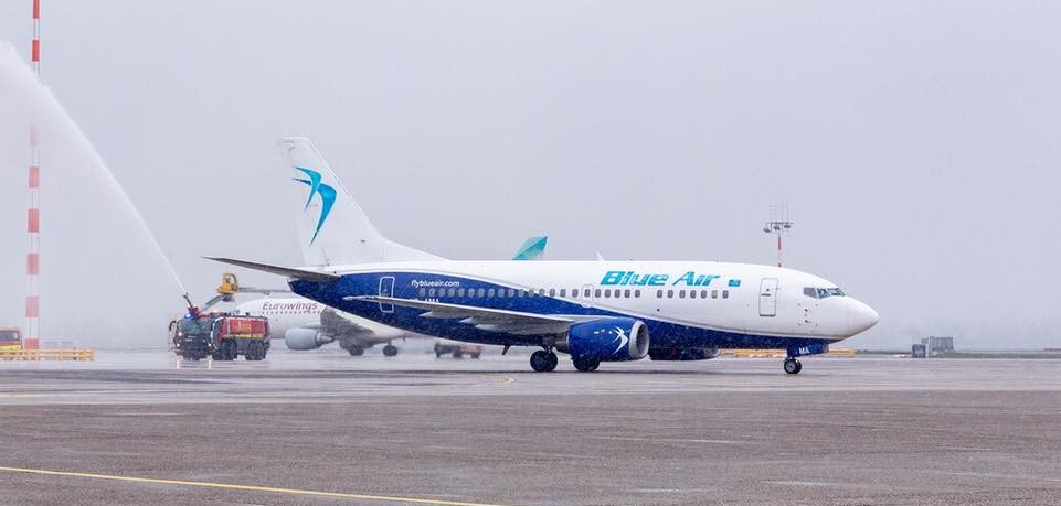 Október 10-én sem indítja újra járatait a Blue Air diszkont légitársaság