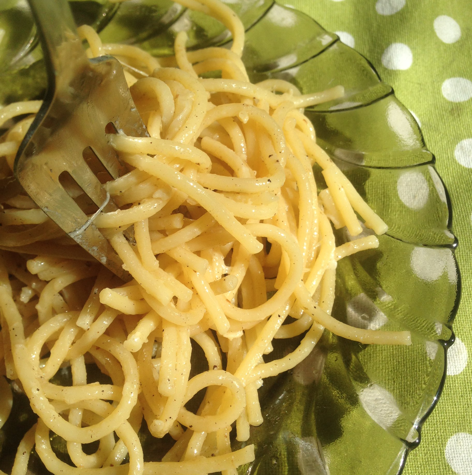 Fokhagymás spagetti egyszerűen és felturbózva