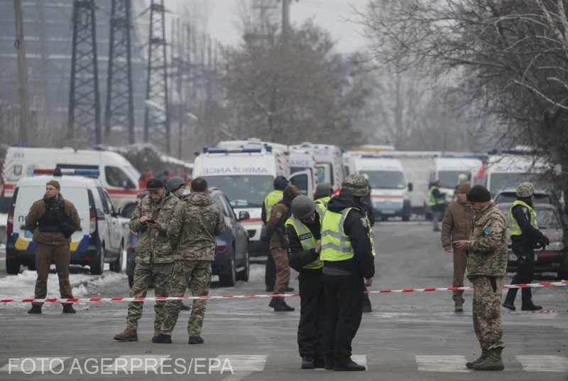 Kijevet újabb rakétacsapás érte, legalább három civil meghalt