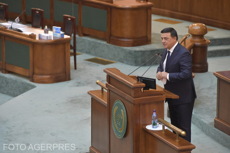 Leváltják a Számvevőszék korrupcióval vádolt alelnökét