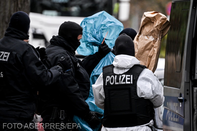 Németországban lecsaptak egy államcsíny tervezésével gyanúsított csoportra