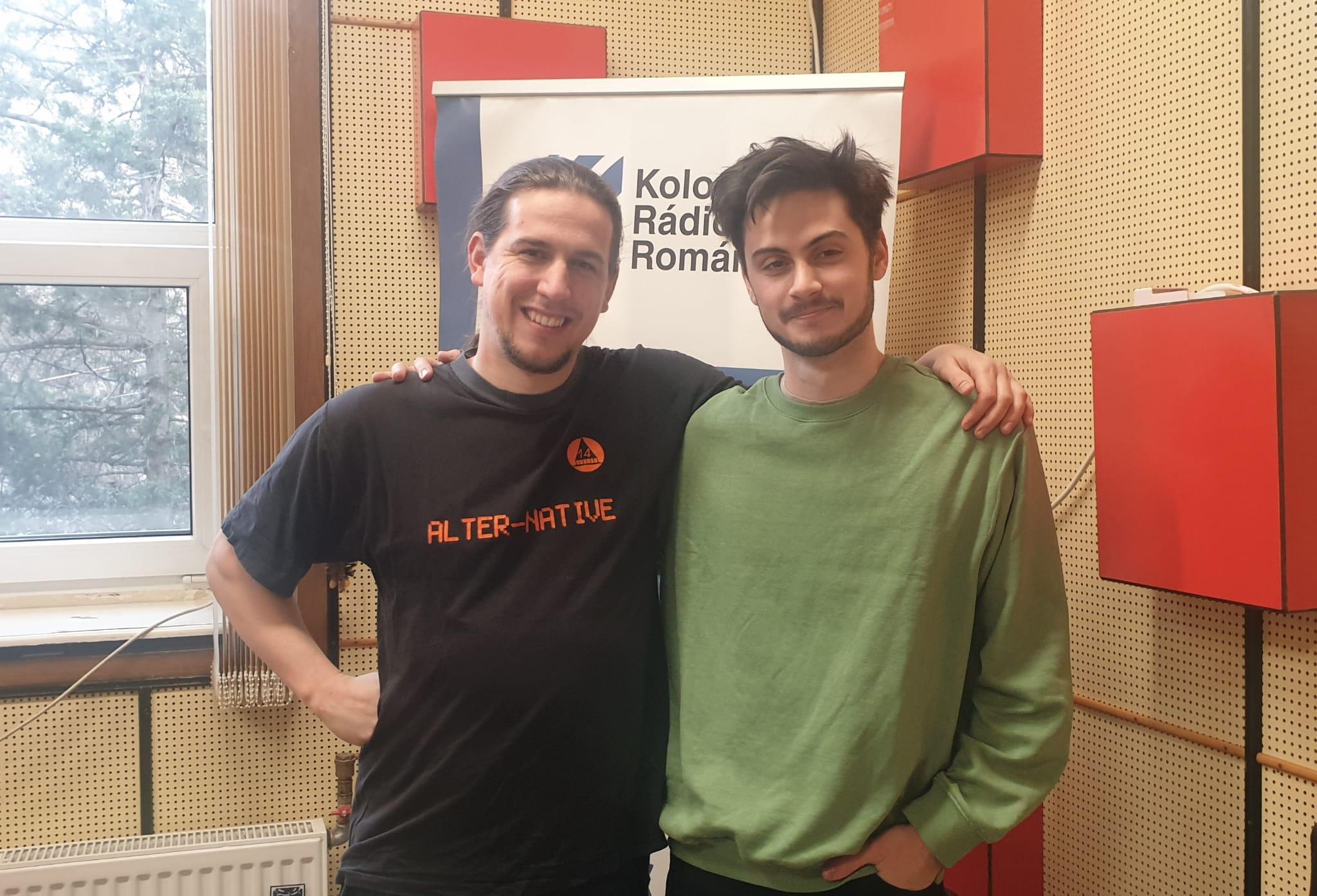 Valami elkezdődött – stand-up comedy estek már magyarul is Kolozsváron