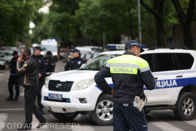 Nyolc társát megölte egy hetedikes diák Belgrádban