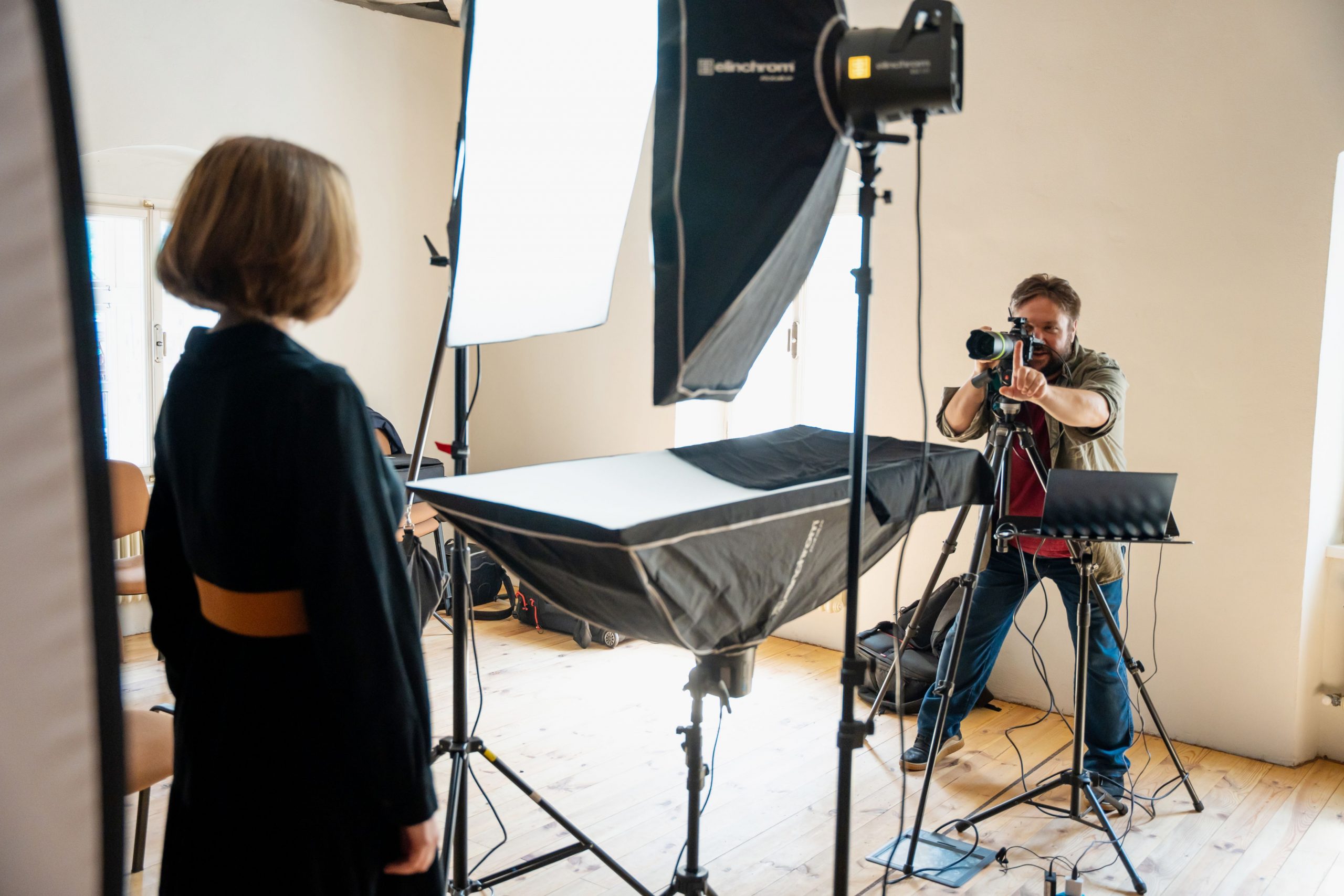 Észrevétlenül is mindig jelen – fókuszban Biró István fotográfus