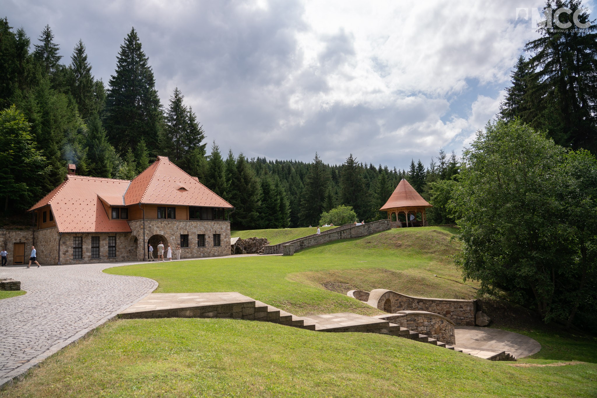 Új központja lesz az MCC-nek