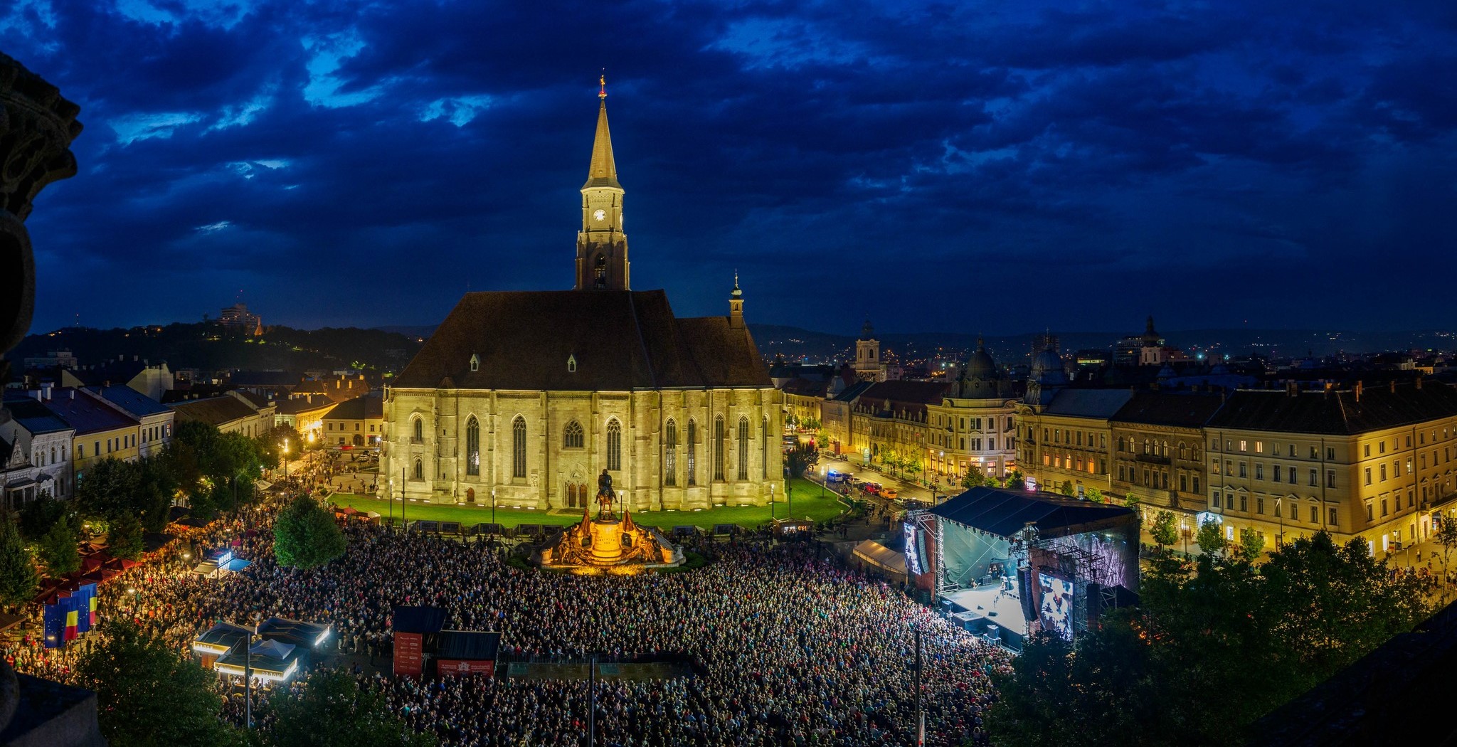 „A kincses várost elsősorban nem a faragott kövek, hanem a benne élő magyar emberek jelentik”