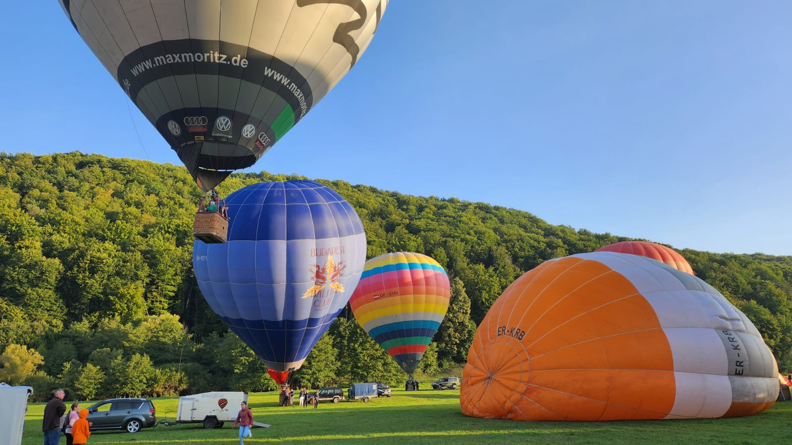 „Eszembe se jutott félni” – hőlégballon-fesztiválon jártunk, fel is szálltunk