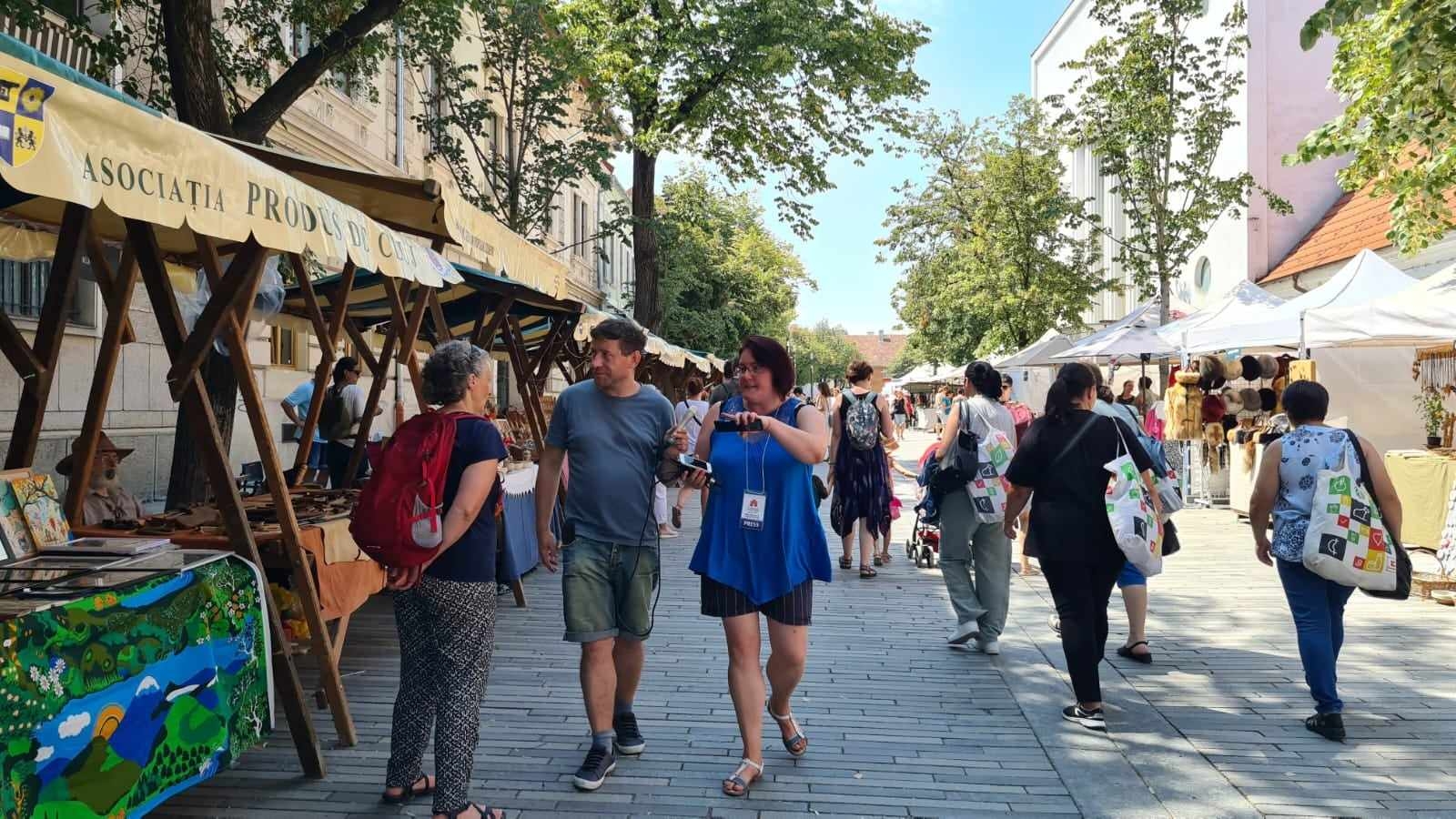 Rádiós ünnep nosztalgiával – találkozni és beszélgetni, hogy majd legyen mire emlékezni