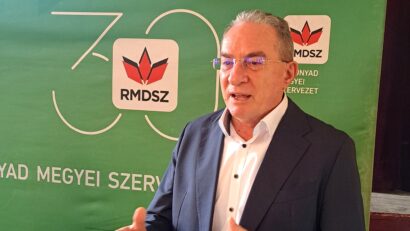 Mert kevesen vagyunk egyenként többet vállalunk
