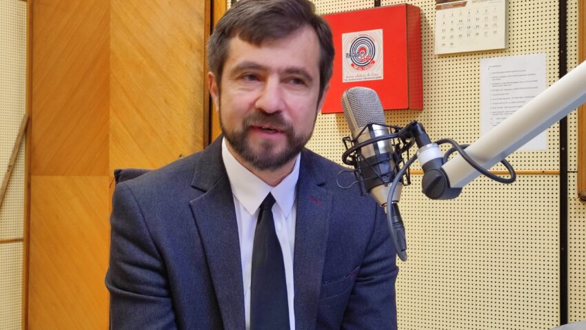 Hogy istentiszteletre templomba tudjanak menni Hogy istentiszteletre templomba tudjanak menni