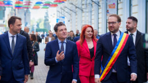 Az államelnöki hivatal pénzt utal vissza az államkasszába