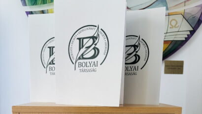 Szükséges hidak és korlátok a világ megértéséhez