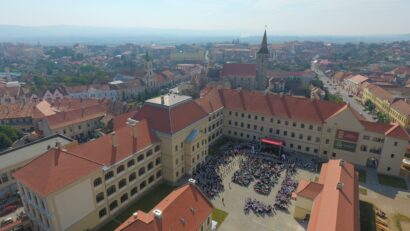 „Nem vagyunk túl sokan és túl keveset találkozunk”