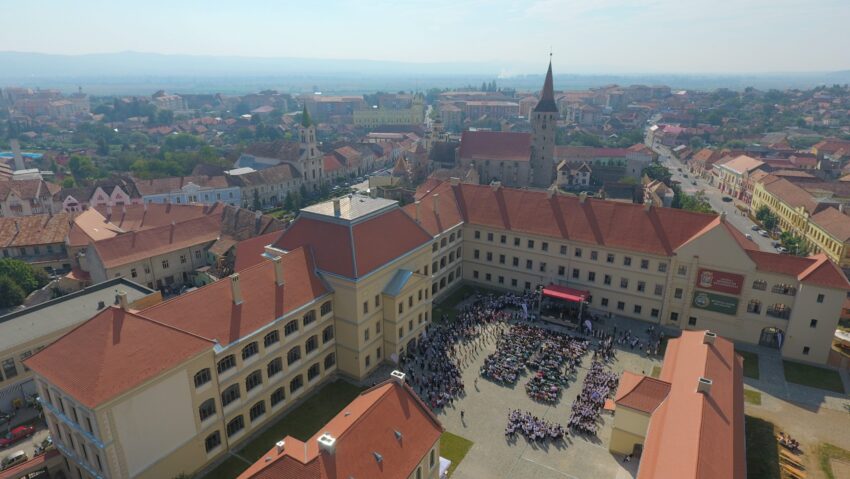 „Nem vagyunk túl sokan és túl keveset találkozunk”