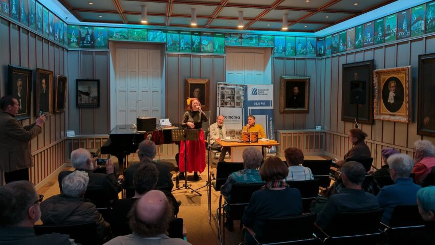 Olvasson rádiót – kötetben a Tetőterasz