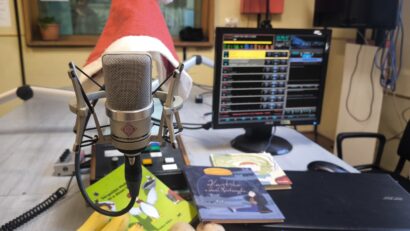 Megtörtént a csoda: a Kolozsvári Rádiónál is járt a Mikulás!