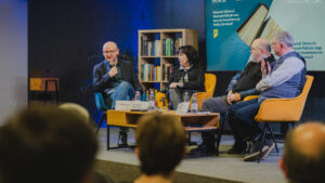 Románok és magyarok a közös történelmi múlt tükrében