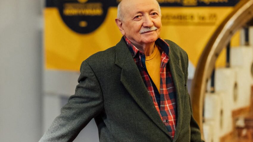 Sajtóklubban a 75 éves Szávai Géza