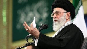 Irán megerősítette az ajatollah halálát