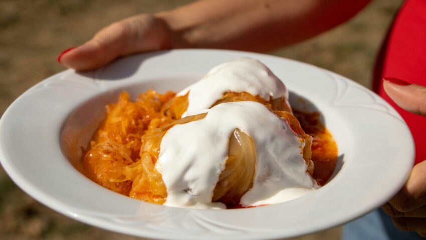 Mámi emlékezete – kultúrtörténeti séta töltött káposztával