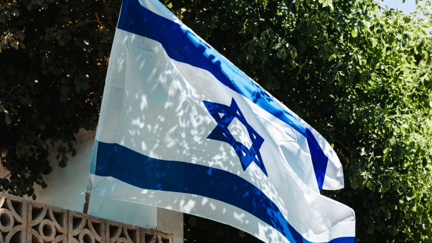 Izraelből Egyiptomba visznek 300 román állampolgárt