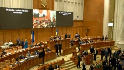 Nem szavazta meg a parlament Adrian Veștea kormányát