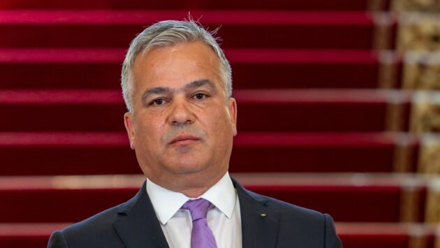 Az RMDSZ nem vesz részt Adrian Veștea kormányában