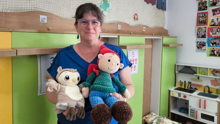 Zsömi manó mosolygós és kedves világának megálmodója: Nagy Tünde óvónő