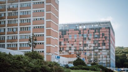 Három erdélyi kórház is befejeződhet augusztus végére
