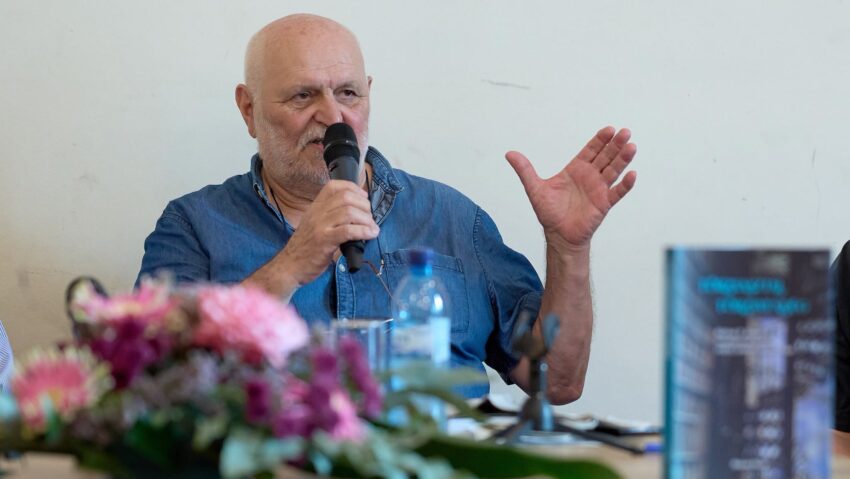 Törzsasztalhoz ülve – Kőrössi P. József költő, író
