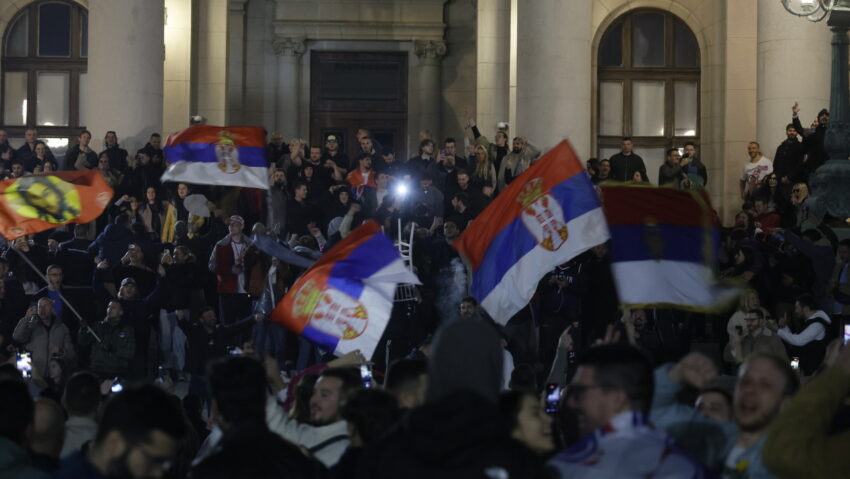 Elsöprő győzelmet aratott az Egyetemista Lista Szerbiában, a Vajdasági Magyar Szövetség meggyengült