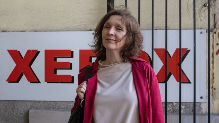 Röviden, csípősen, de humorral – Arcél Botházi Máriával